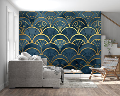 Papier Peint Art Déco Motif Éventail Doré sur Bleu Profond Example de Design 3